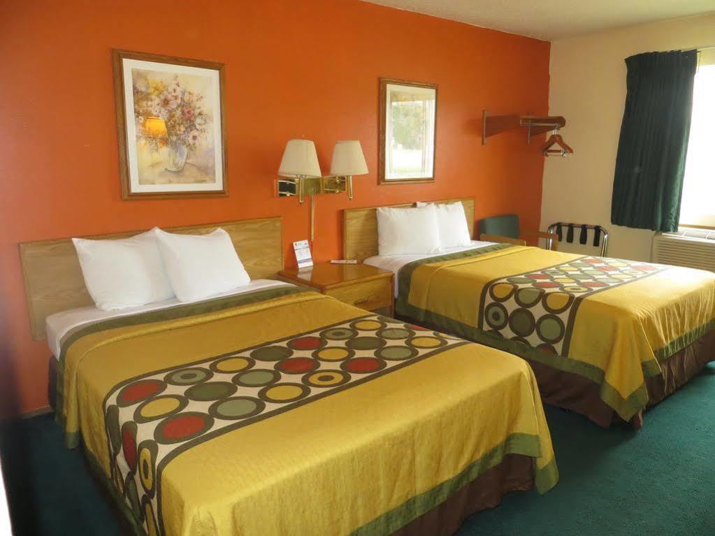 Super 8 By Wyndham University Area 2* Waco